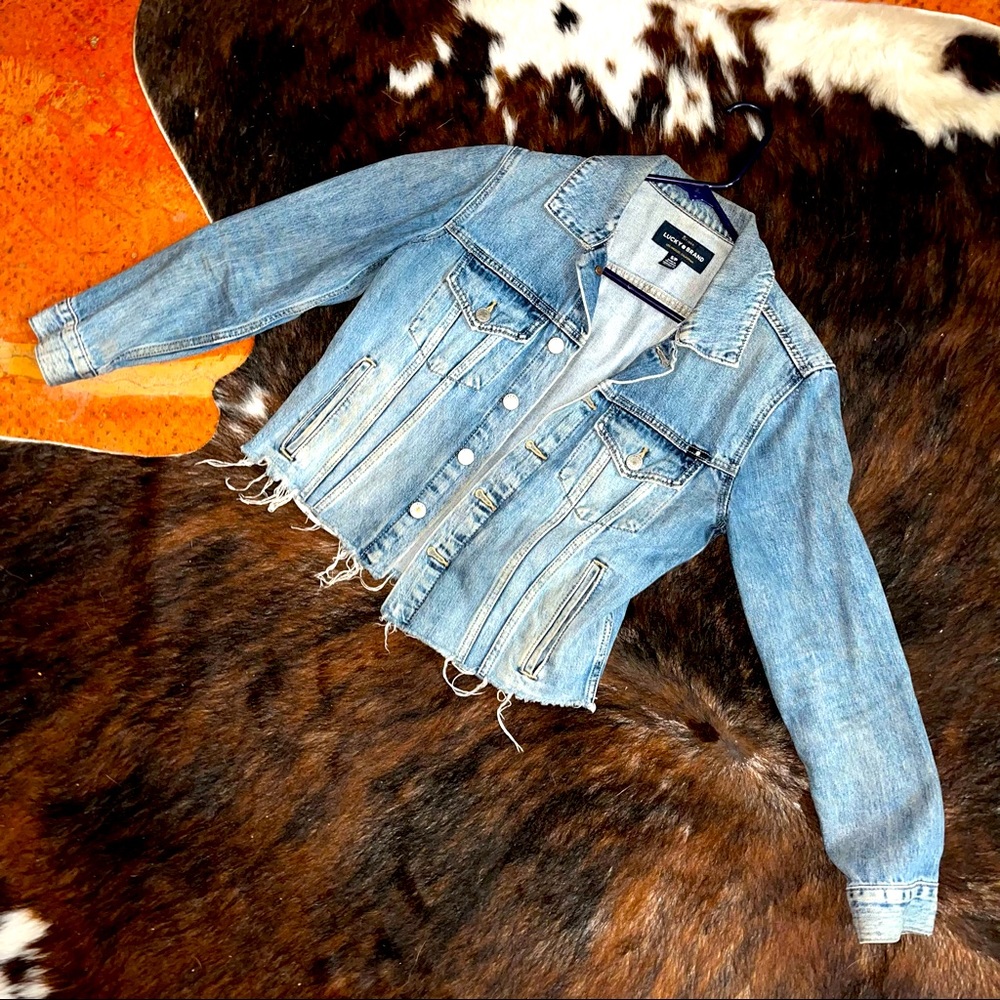 Cropped small denim jacket